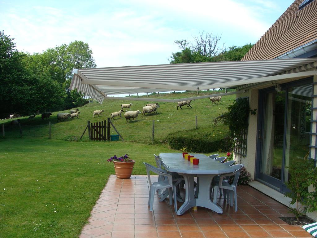 Chambre D'Hotes Les Champarts Tourville-la-Chapelle Екстериор снимка